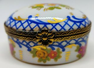 Meissen Antique Snuff Trinket Oval Shaped Box Hand Painted 1924 - 1934