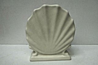 Art Deco Australian Pottery Diana Ceramic Fan Shell Vase V197