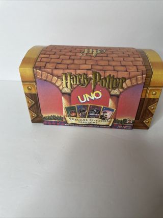 Rare Harry Potter Uno Special Edition Card Game W/ Treasure Chest