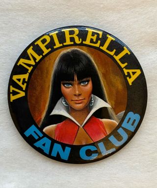 1972 Vampirella Fan Club Pin (warren Publishing) Rare