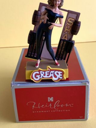 GREASE Sandy Christmas ornament extremely rare signed by Olivia NEWTON - JOHN 4