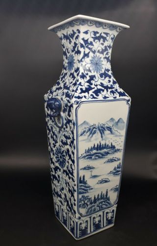 Chinese Antique Qing Dynasty,  Vase Landscape Of Mountains,  Lake &birds Republic