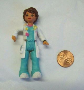 Fisher Price Sweet Streets Go Anywhere Woman Doctor Physician Lady Hospital Rare