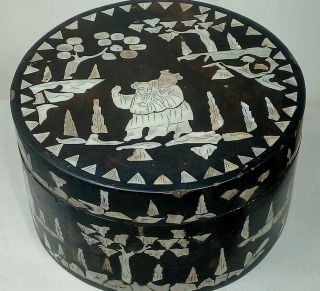 Antique 19th Century Chinese Mother Of Pearl Mop Inlaid Round Lacquer Box