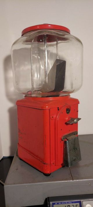 Rare 1940 ' s Victor Topper 1 cent Gumball Vending Machine Machine with viewer 2