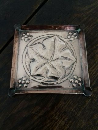 Arts And Crafts Copper Pin Tray Fine Quality Repousse Leaf Design Heavy Gauge