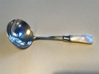 Vintage National Silver Co Silver Plate Mother Of Pearl Handle Ladle Ns Epns