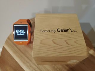 Samsung Galaxy Gear 2 Neo 42mm Rare Oiginal Orange Buckle - (sm - R381) Bluetooth