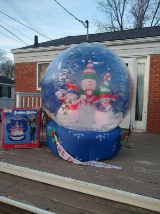 Rare Gemmy Airblown Inflatable Christmas Snowing Globe Snowman Animated Holiday
