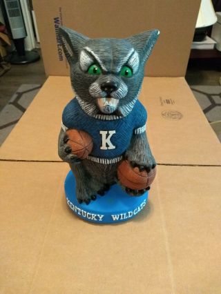 University Of Kentucky Wildcats Mascot - Rare Pottery Ceramic,  Figure - Basketball
