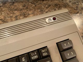 rare vintage SILVER LABEL Commodore 64 computer 3