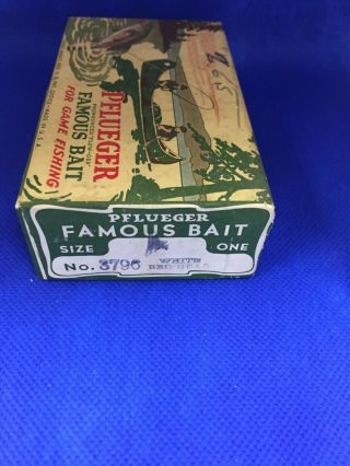Pflueger Famous Bait Box