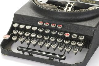 RARE Vintage 1937 Remington Rand Monarch Pioneer Typewriter w/ Case 2