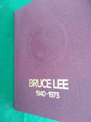 Bruce Lee (1940 - 1973) Memorial Book Hardcover 1974 Rare