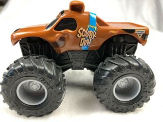 Hot Wheels Monster Jam Rev Tredz Scooby Doo (rare) Mattel