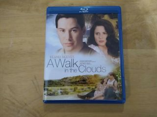 A Walk In The Clouds (blu - Ray Disc,  2011) Rare Out Of Print Keanu Reeves