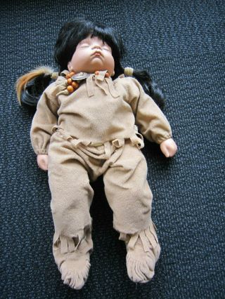 18 " Porcelain Doll Native American Indian - 1992 " Rare " Sleeping