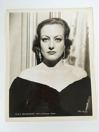 Joan Crawford Black White Photo 8 X 10 Mgm Metro Goldwyn Mayer Gown Jewelry Rare