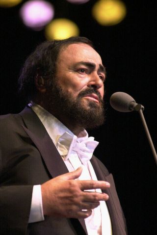 Luciano Pavarotti In Concert Rare 36x24 Poster Print
