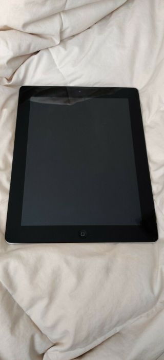 Rare Apple iPad 2 16GB,  Wi - Fi,  9.  7in - Black (MC954LL/A) 3