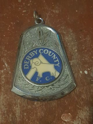 Derby County Fc - Old Keyring Collectable Insert Rare Football Pin Badge