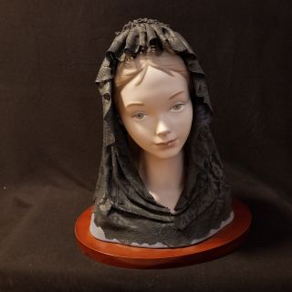 Lladro " Bust With Veil " 1538 Figurine: Very Rare