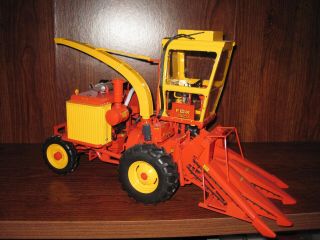 Fox 6644 Forage Harvester - Limited Edition - Rare - 1/16 Scale -