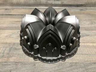 Nordic Ware Cathedral Heavy Weight Cast Aluminum Bundt Bake Pan Rare