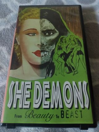 She Demons: From Beauty To Beast Rare Vhs 1958 Horror Vci Clamshell Release