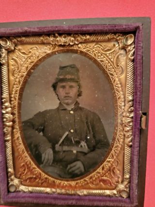 Rare - Double Armed 9th Plate Tintype Of A Civil War Soldier