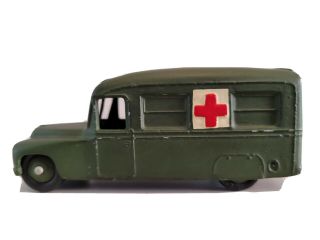 Rare Vintage Dinky Toys No 624 Daimler Ambulance Army Military