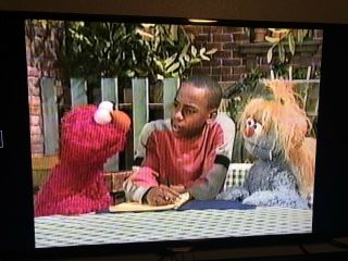 T - 120 Blank VHS Sesame Street Barney & Friends Teletubbies PBS Kids RARE 2