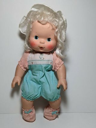 Kenner 1982 Strawberry Shortcake Baby Apricot Blow A Kiss Doll
