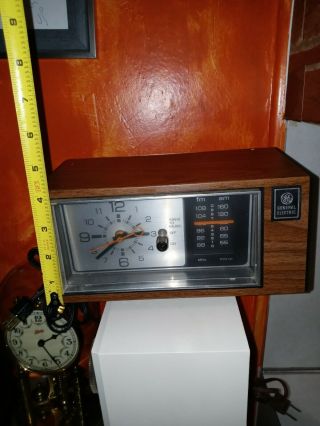 Vintage Ge General Electric Dial Alarm Clock Am/fm Radio Model No.  7 - 4550c Rare