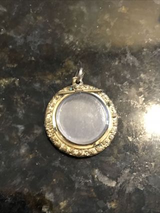 Antique Vintage Yellow Metal And Glass Hinged Locket Looks Old