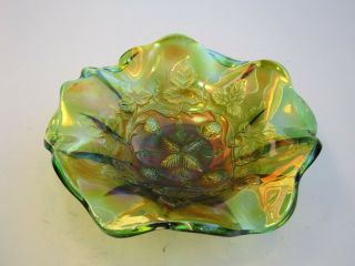 Antique Millersburg Green Blackberry Wreath 7 " Carnival Glass Bowl Radium