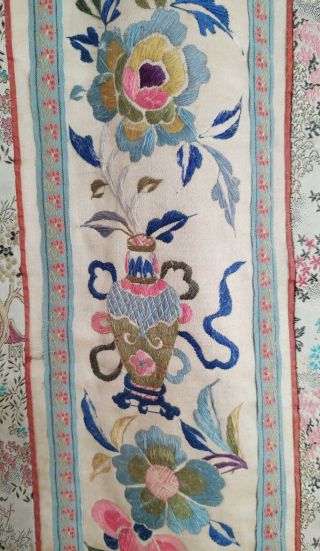 Antique Chinese Qing Dynasty Silk Embroidery Panel. 2