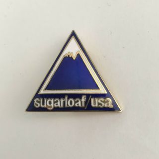 Vintage Sugarloaf USA Carrabassett Maine Ski Skiing Resort Pinback Button Pin 1” 2