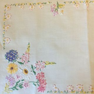 Vintage Hand Embroidered Tray Cloth Table Centre Floral Hand Worked 53.  5x32cm