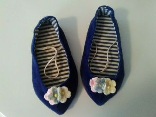 Vintage Chatty Cathy Dark Blue Velveteen Doll Shoes,  Pre - Owned