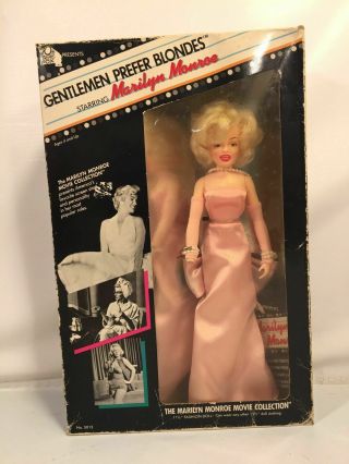 Marilyn Monroe Gentleman Prefer Blondes Vintage Tristar Doll