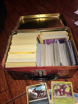 Pokemon Cards Bulk 900,  Cards.  Includes Commons,  Uncommons,  And Rares.