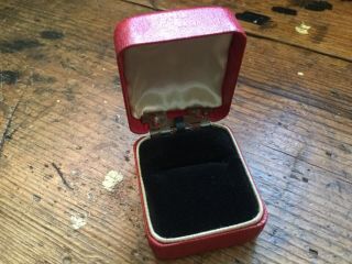 Antique Vintage Red Textured Leatherette Ring Jewelry Presentation Box
