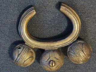 Rare Ancien Grand Bracelet à Grelot Africain Benin Ou Cote D Ivoire En Bronze