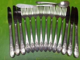 Wm Rogers Mfg Co Extra Plate Is Triumph 8 Dinner Forks 6 Knives 1 Butter 1 Sm Sp