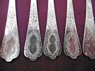 LOVELY SET OF 6 ORNATE VICTORIAN SILVER PLATED EPNS NUT PICK 2