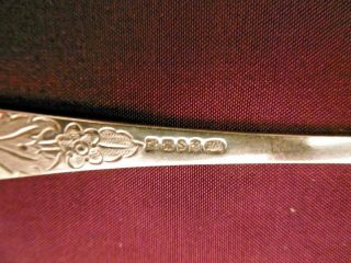 LOVELY SET OF 6 ORNATE VICTORIAN SILVER PLATED EPNS NUT PICK 3