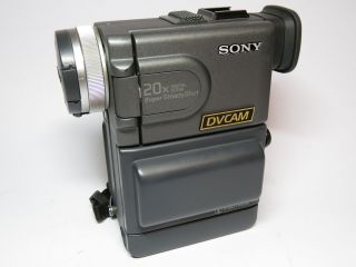 Sony Dsr - Pd1p Very Rare Dvcam Professional Camcorder Using Mini Dv Tapes