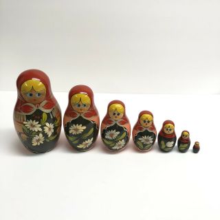 Vintage Hand - Painted Matryoshka Russian Nesting Dolls,  Set Of 7.  (p2)