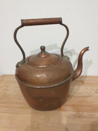 Vintage Copper Kettle With Large Swan Neck Weighing Over 1.  3kgs